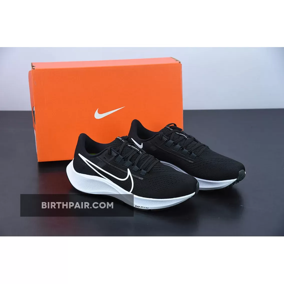 Nike Air Zoom Pegasus 38 Black White / Nike Pegasus 38 Black