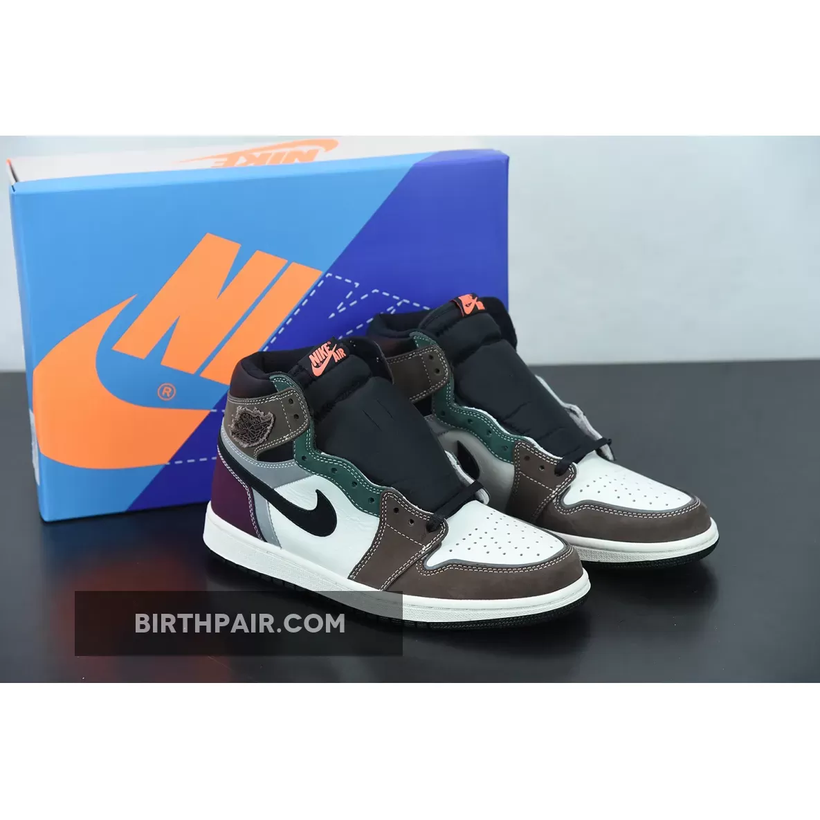 Jordan 1 High OG Hand Crafted DH3097-001 Air Jordan 1 Retro High Og - Black/archaeo Brown