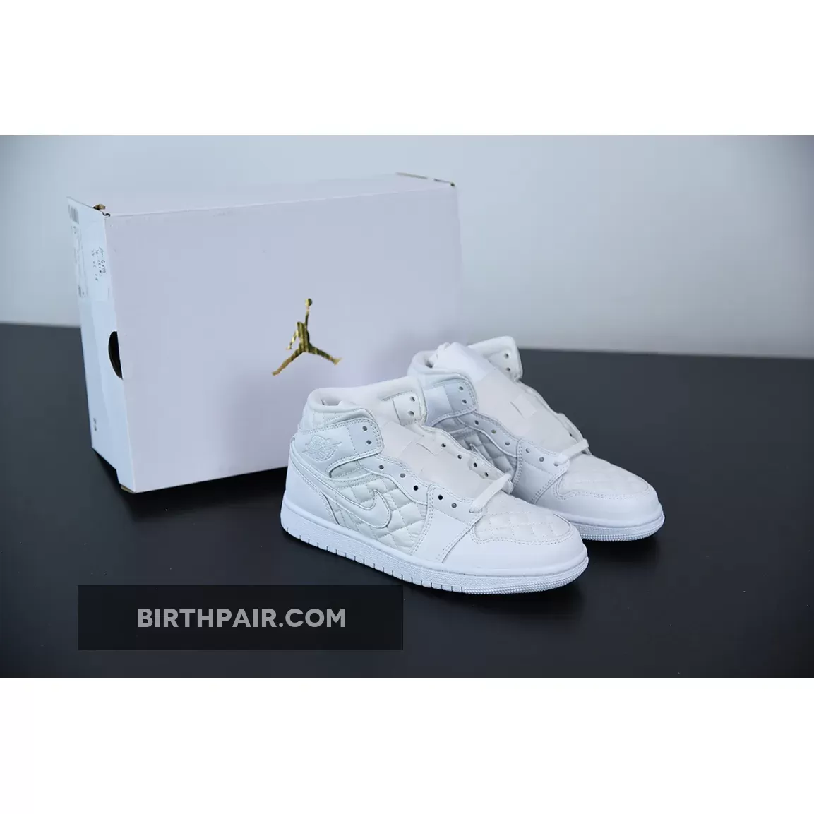 Air Jordan 1 Mid SE 'White Quilted' DB6078-100 #jordan 1 mid white quilted