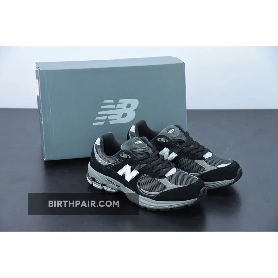 New Balance 2002R Phantom Black M2002RR1 - new balance 2002r grey black