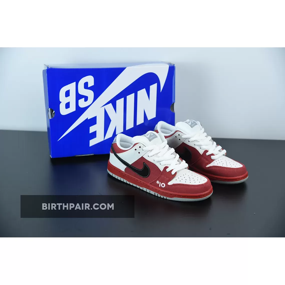 Nike SB Dunk Low 'Roller Derby' Varsity Red/Black-White-Wolf Grey 313170-601 / Roller Derby Nike Sb