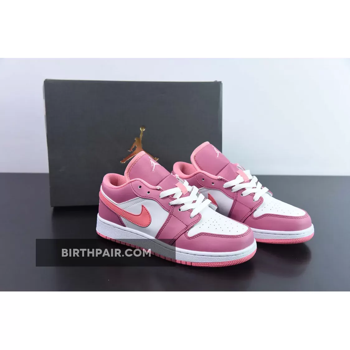 Air Jordan 1 Low Desert Berry/Coral Chalk-White 553560-616