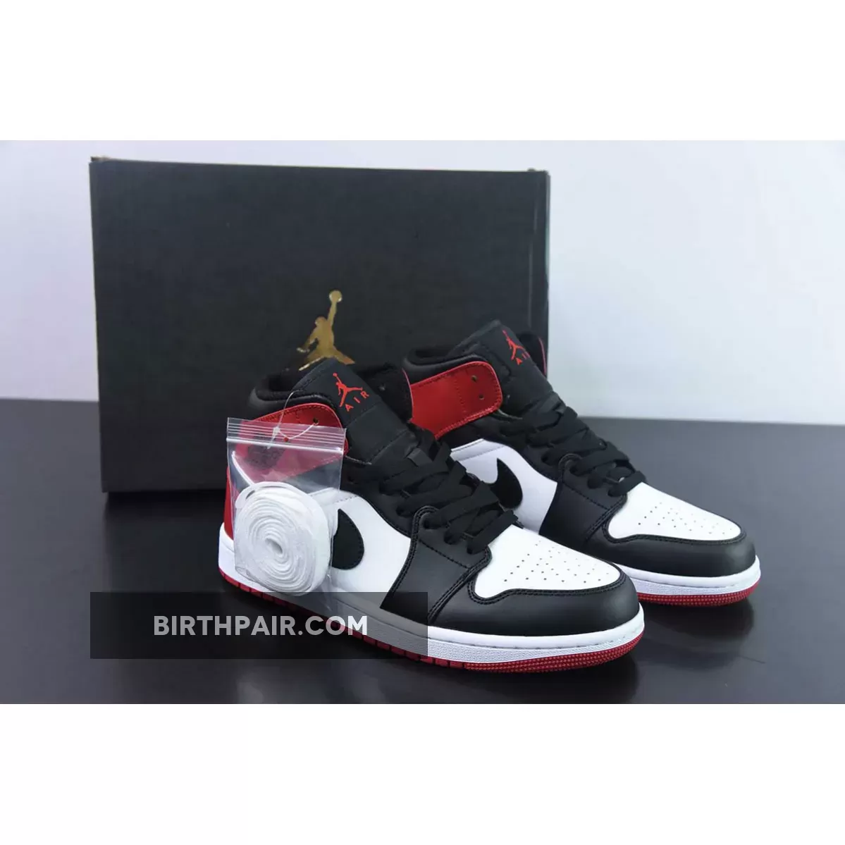 Air Jordan 1 Mid 'Old Love' White/Black-Varsity Red / Aj1 Varsity Red