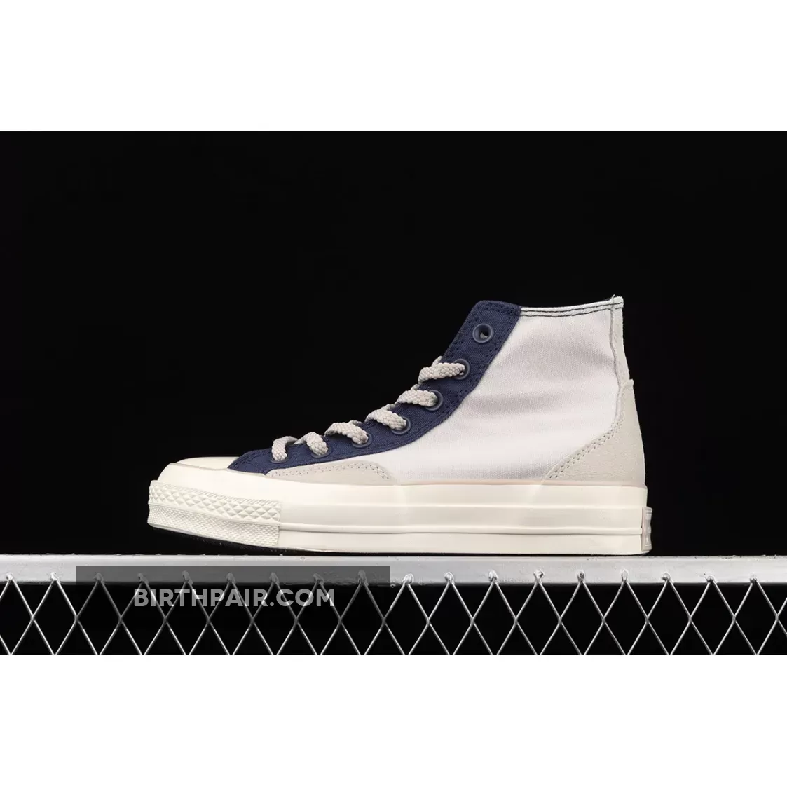 Chuck 70 Midnight Navy Converse Court Reimagined Chuck 70 Pale Putty/Midnight Navy/Egret