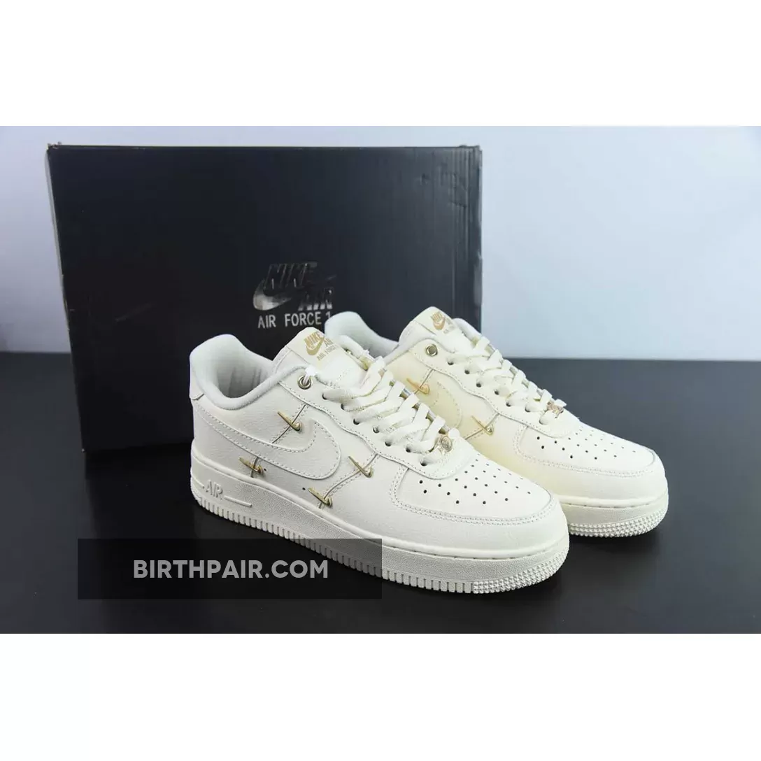 Nike Air Force 1 Low Sail Metallic Gold FV3654-111