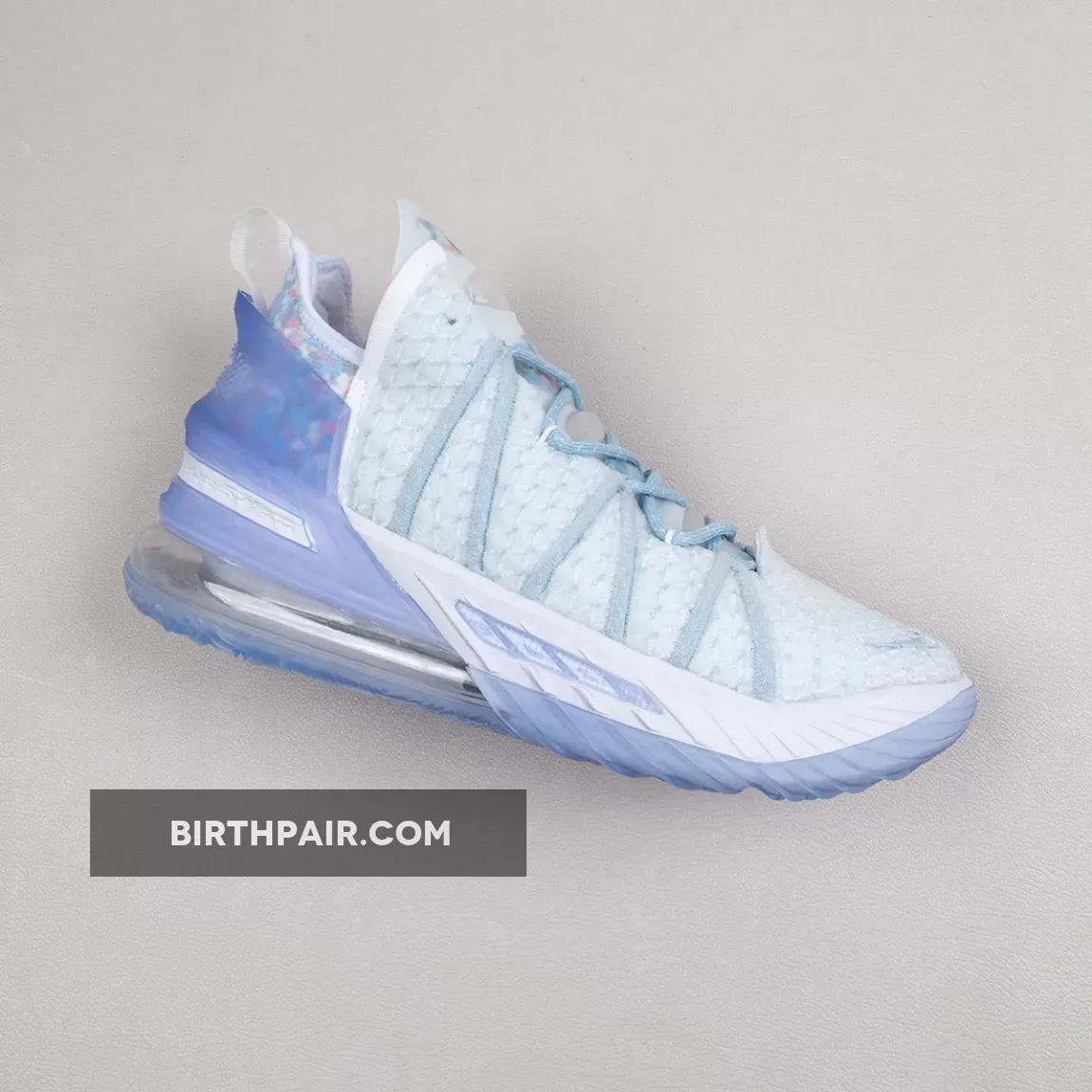 Lebron 18 Blue / Nike Lebron 18 Play for the Future WMNS