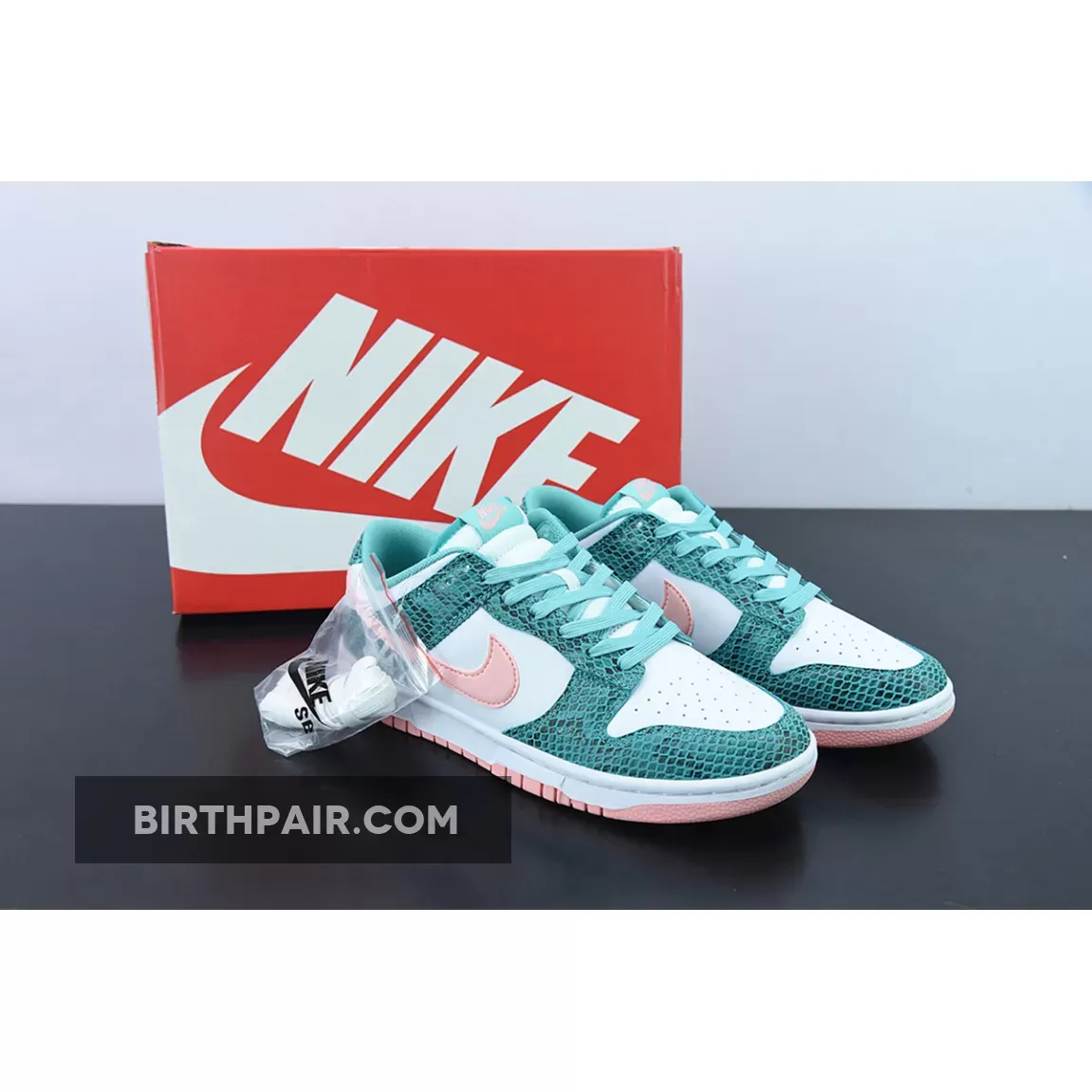 Nike Dunk Low Snakeskin For Womens DR8577-300 - Bleached Coral Dunk Low