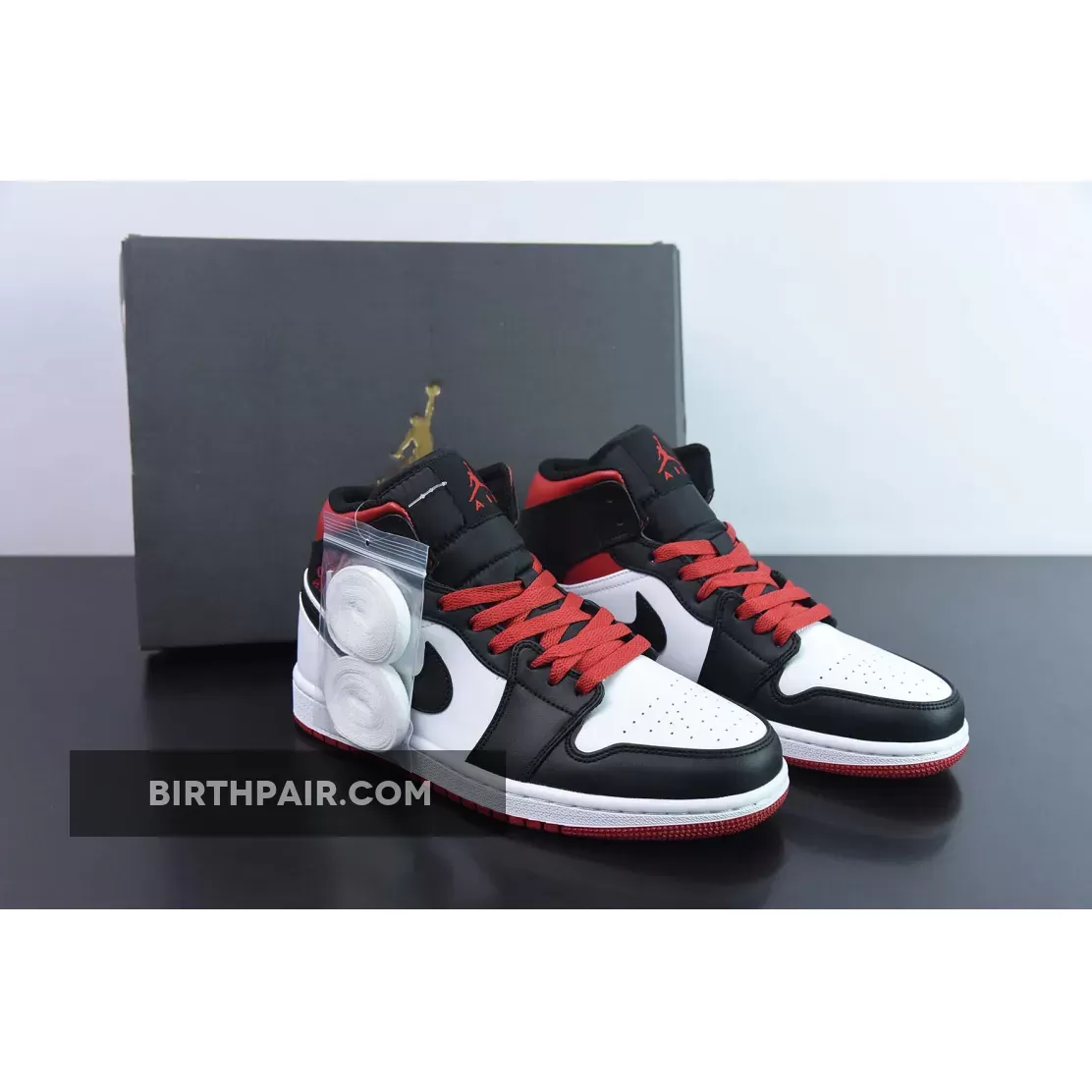 Air Jordan 1 Mid 'Black Toe' White/Gym Red-Black DQ8426-106 Online