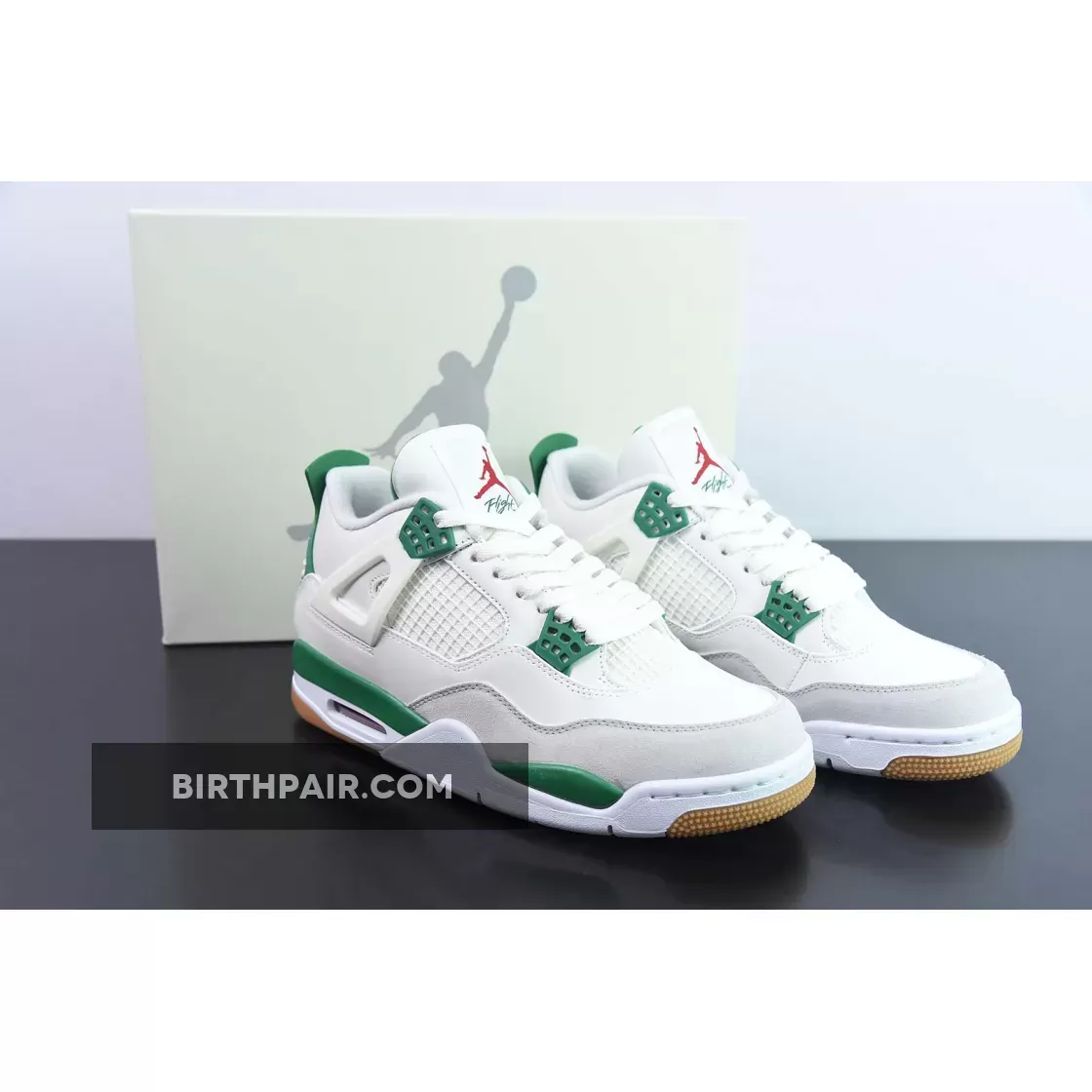 Nike SB x Air Jordan 4 Sail/Pine Green-Neutral Grey-White / pine green jordan