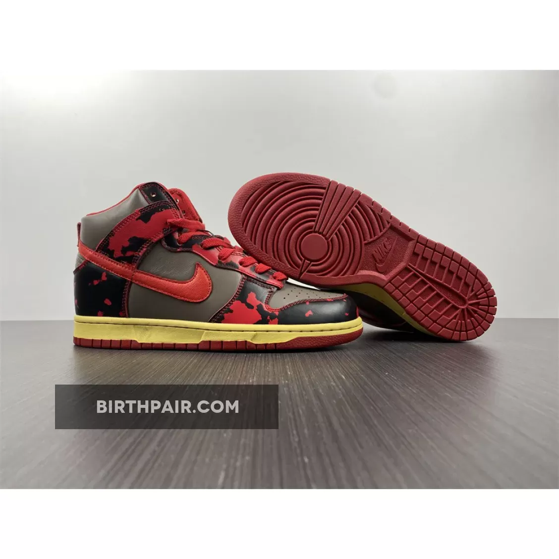 Nike Dunk High 1985 'Red Acid Wash' DD9404-600 / red acid wash dunk high