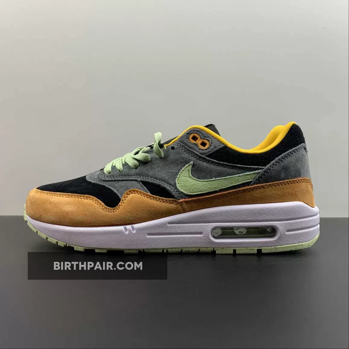 Nike Air Max 1 'Ugly Duckling' Anthracite/Honeydew-Black-Kumquat DZ0482-001 Honey Dew Air Max 1