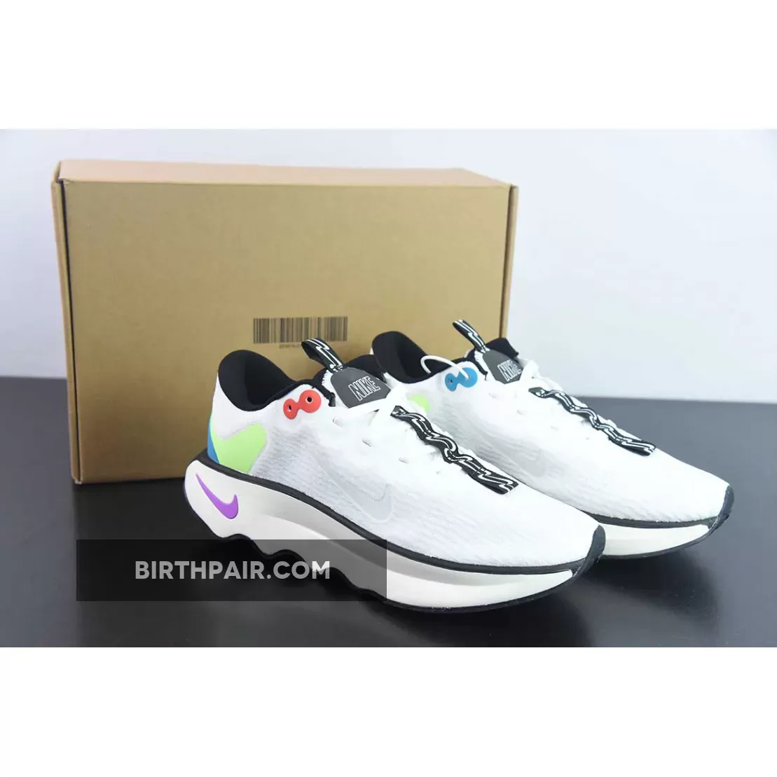 Nike Lightning Nike Motiva SE Pale Ivory/Black/Lime Blast