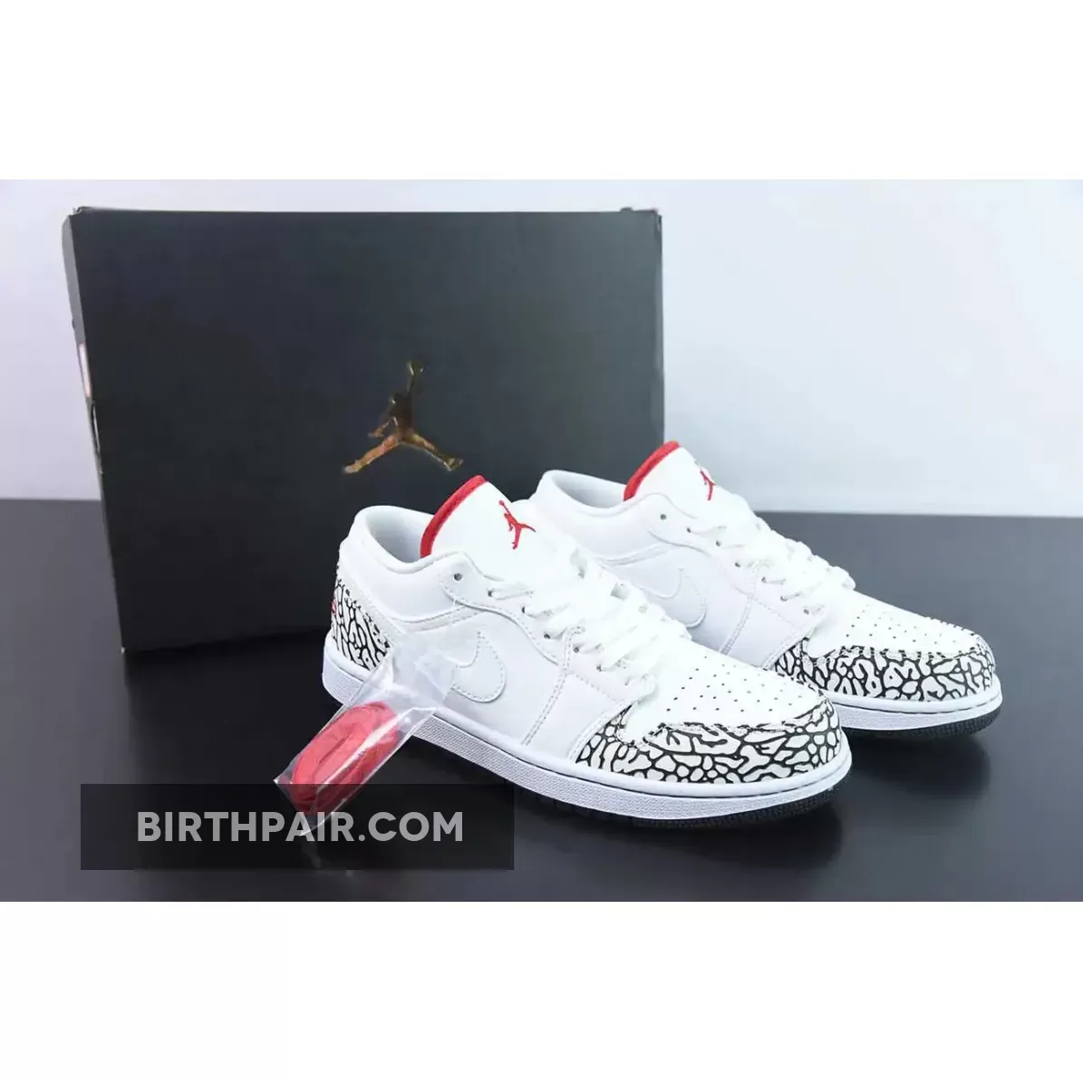 Air Jordan 1 Phat Low White/Varsity Red/Cement Grey